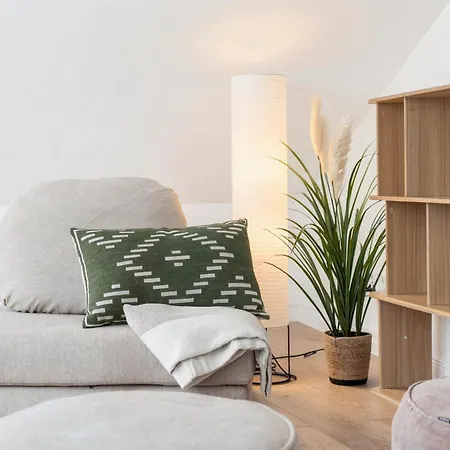 아파트 Japandi Duplex Centre